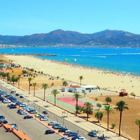 Peni By Interhome Empuriabrava